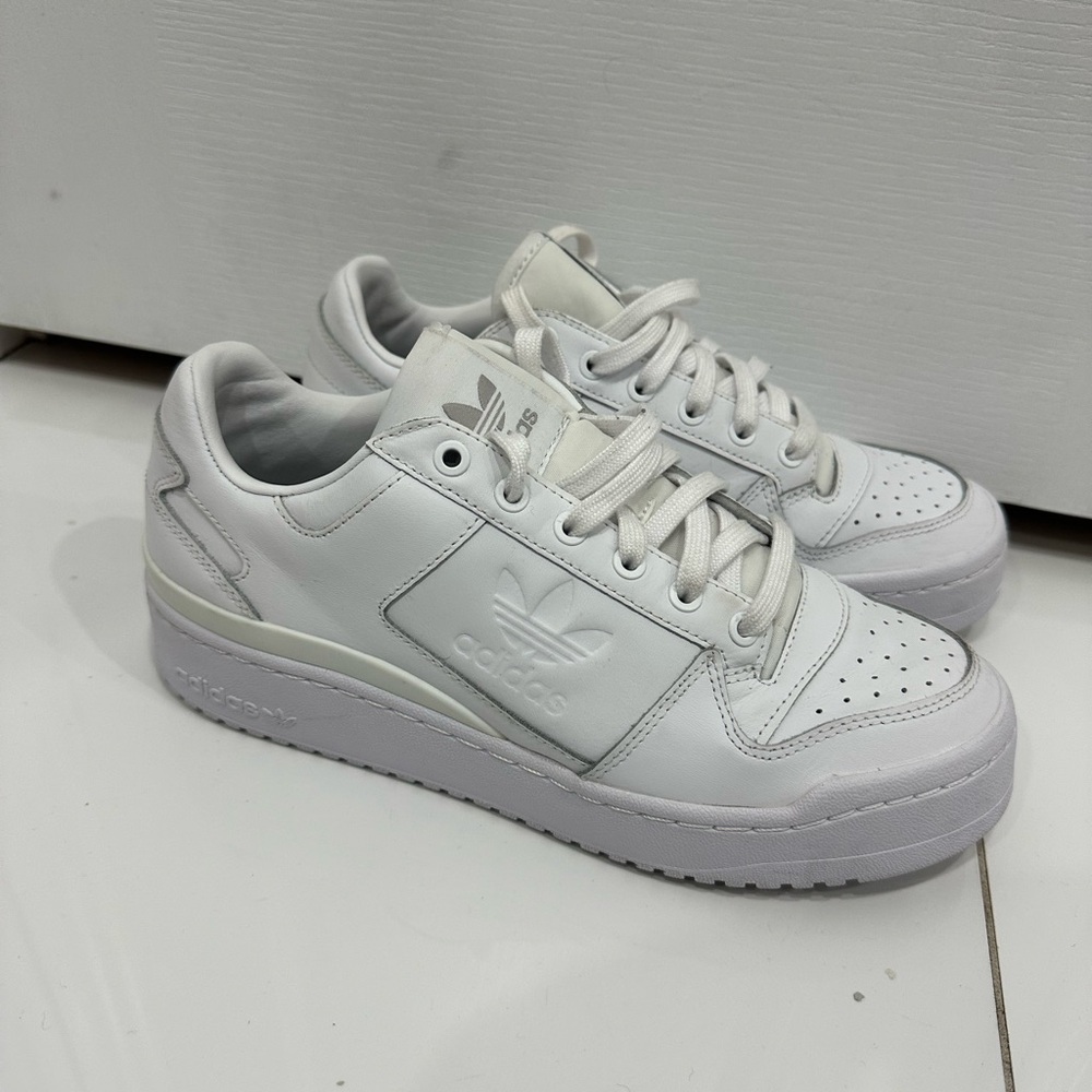 Adidas Forums Sneakers